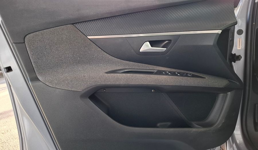 Peugeot 3008 1.6 THP ALLURE TIPTRONIC Suv 2020