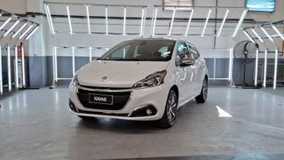 Peugeot • 208