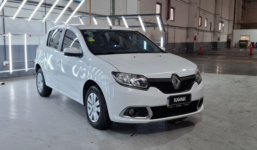 Renault Sandero 1.6 DYNAMIQUE Hatchback 2017