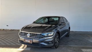 Volkswagen • Vento