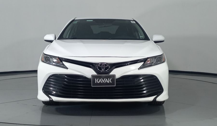 Toyota Camry 2.5 LE AUTO Sedan 2020