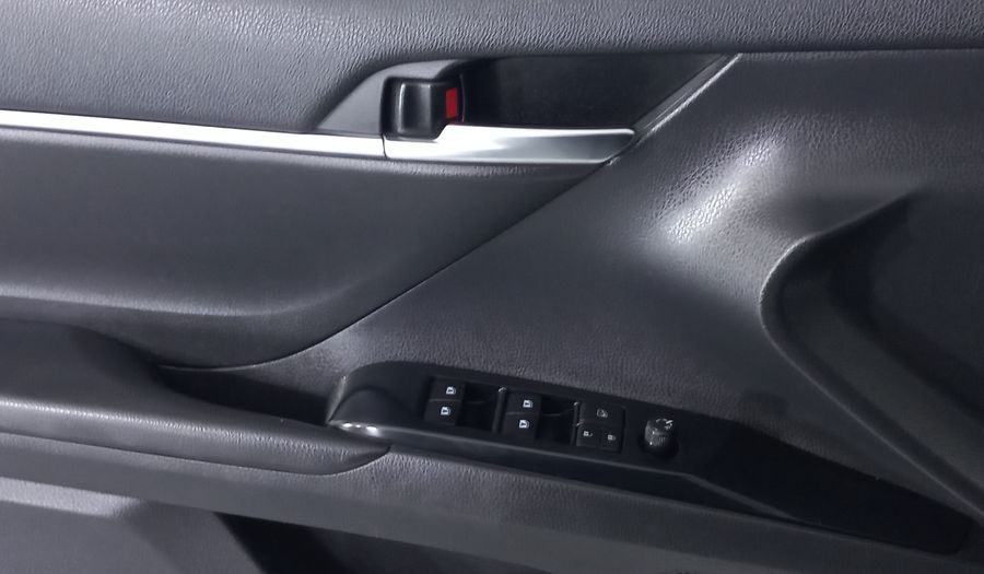 Toyota Camry 2.5 LE AUTO Sedan 2020