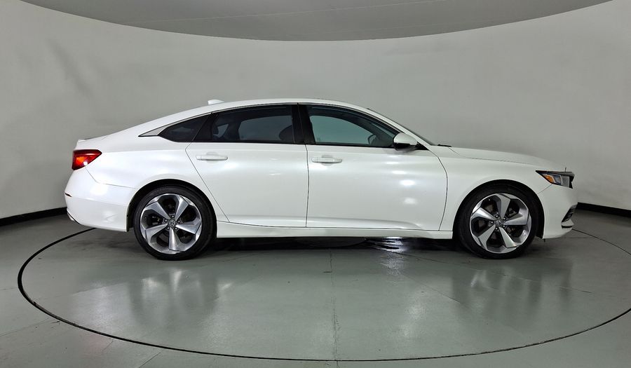 Honda Accord 2.0 TOURING AUTO Sedan 2020