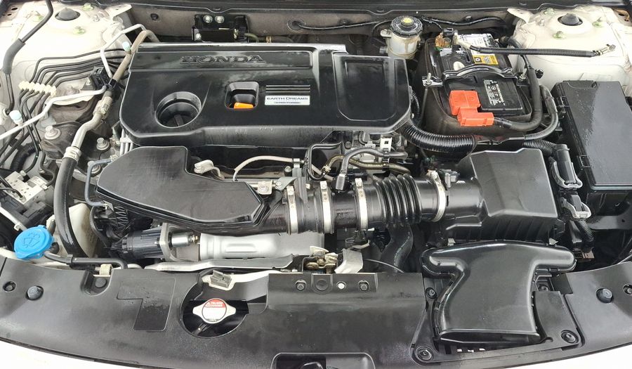 Honda Accord 2.0 TOURING AUTO Sedan 2020