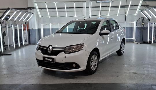 Renault • Logan