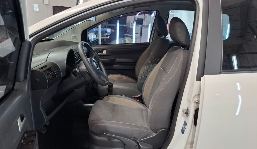 Volkswagen Crossfox CROSSFOX 1.6 COMFORTLINE Hatchback 2009