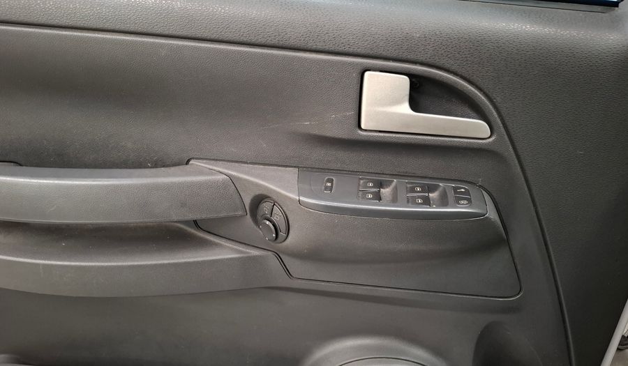 Volkswagen Crossfox CROSSFOX 1.6 COMFORTLINE Hatchback 2009