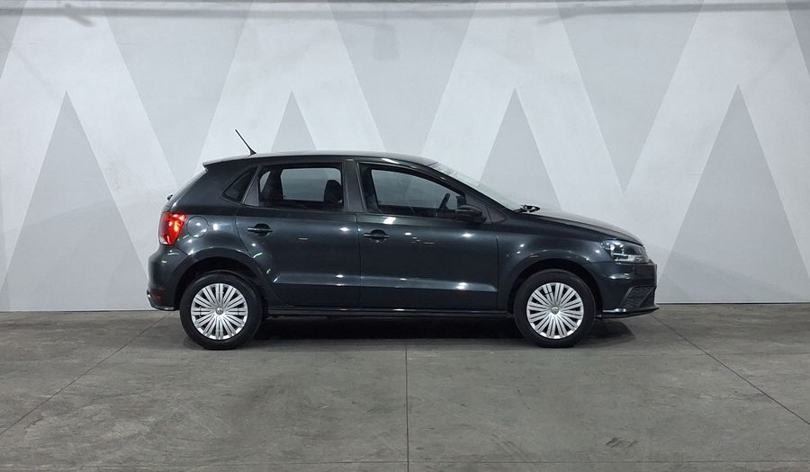 Volkswagen Polo 1.6 STARTLINE AUTO Hatchback 2020
