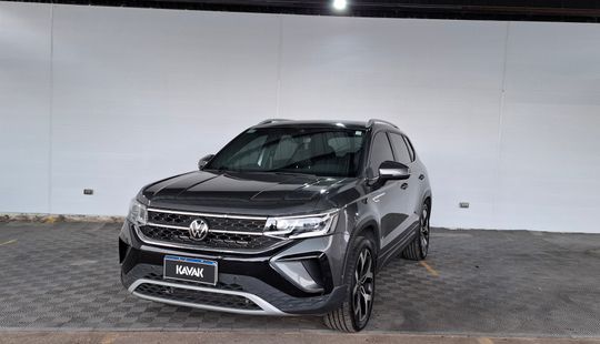 Volkswagen • Taos