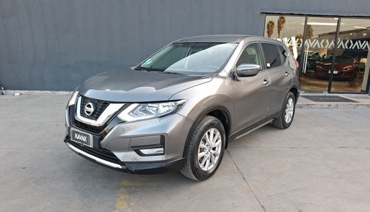 Nissan • X-Trail