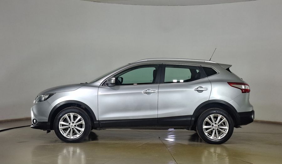 Nissan Qashqai 2.0 SENSE Hatchback 2015