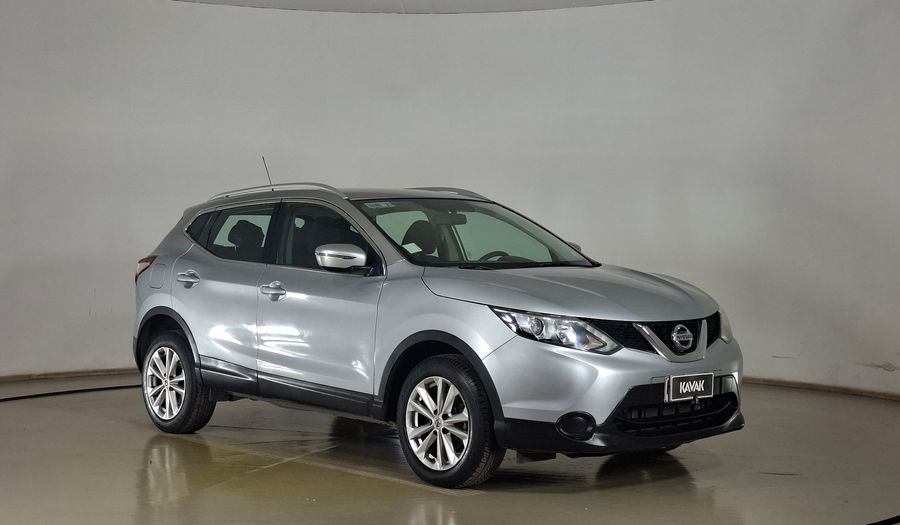 Nissan Qashqai 2.0 SENSE Hatchback 2015