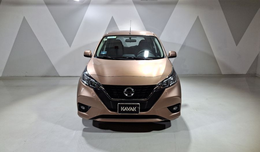 Nissan March 1.6 ADVANCE Hatchback 2021