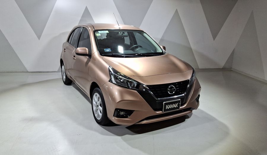 Nissan March 1.6 ADVANCE Hatchback 2021