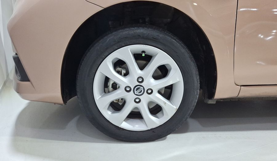 Nissan March 1.6 ADVANCE Hatchback 2021
