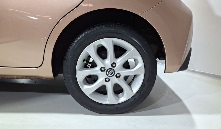 Nissan March 1.6 ADVANCE Hatchback 2021