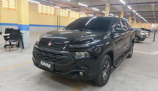 Fiat • Toro
