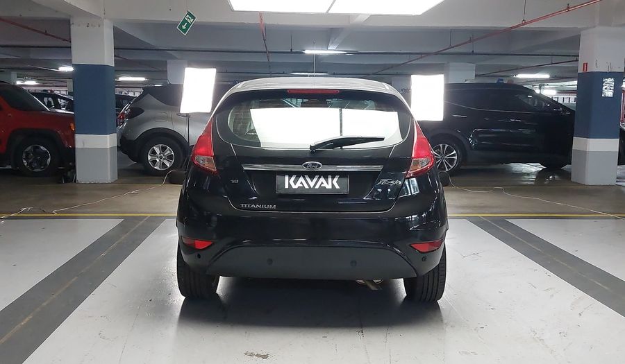 Ford Fiesta 1.6 16V TIVCT TITANIUM Hatchback 2016