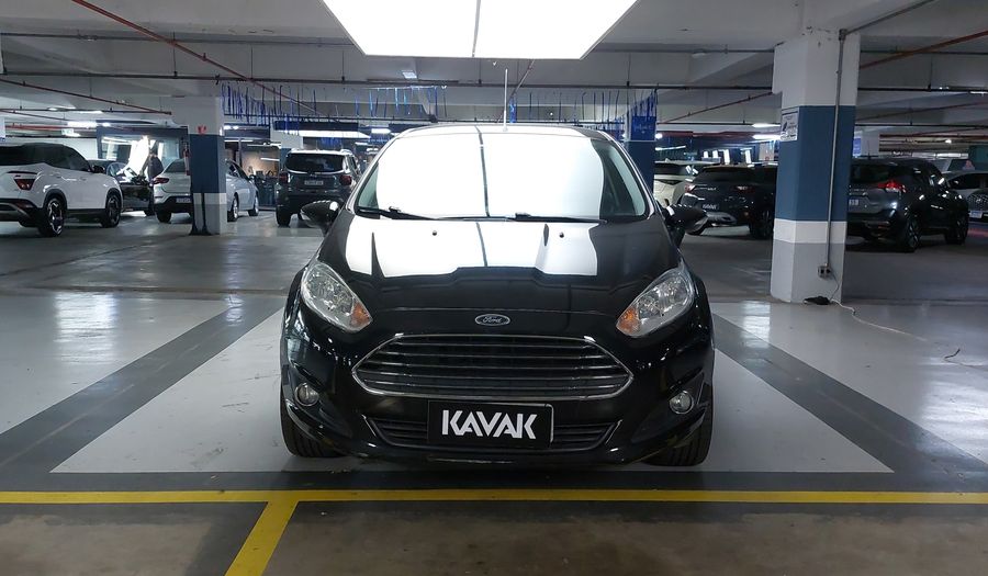 Ford Fiesta 1.6 16V TIVCT TITANIUM Hatchback 2016