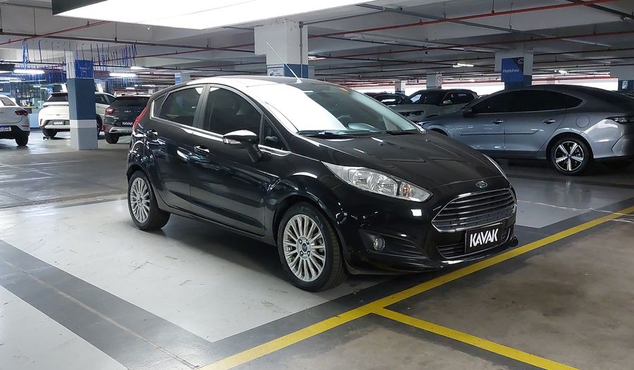 Ford Fiesta 1.6 16V TIVCT TITANIUM Hatchback 2016