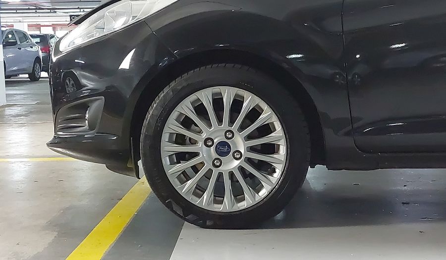 Ford Fiesta 1.6 16V TIVCT TITANIUM Hatchback 2016