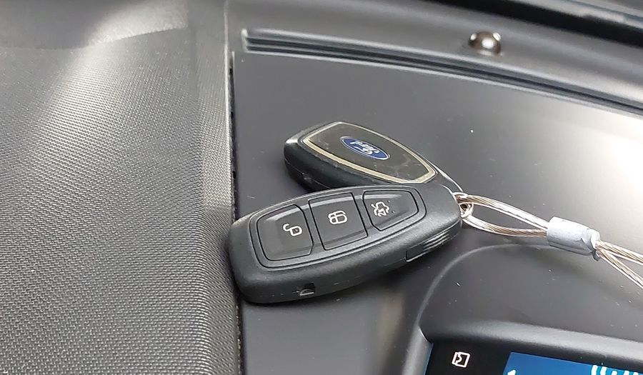 Ford Fiesta 1.6 16V TIVCT TITANIUM Hatchback 2016