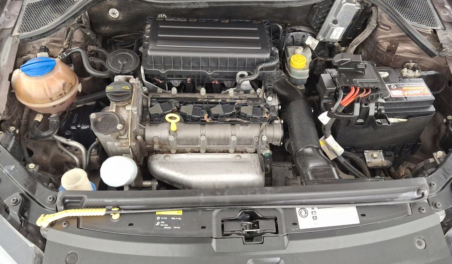 Volkswagen Vento 1.6 HIGHLINE STD. Sedan 2017