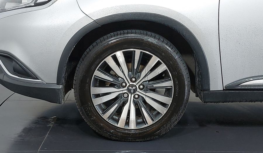 Mitsubishi Outlander 2.0 GLS CVT Suv 2019