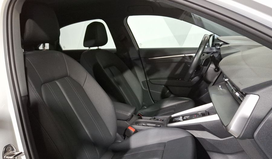 Audi A3 1.4 35 TFSI SELECT AUTO Sedan 2024