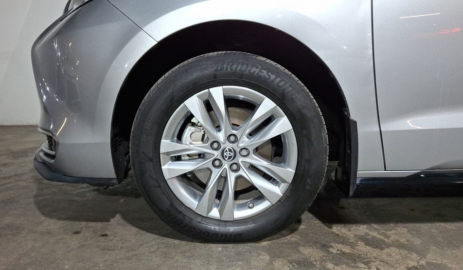 Toyota Sienna 2.5 HEV LIMITED AUTO Minivan 2023