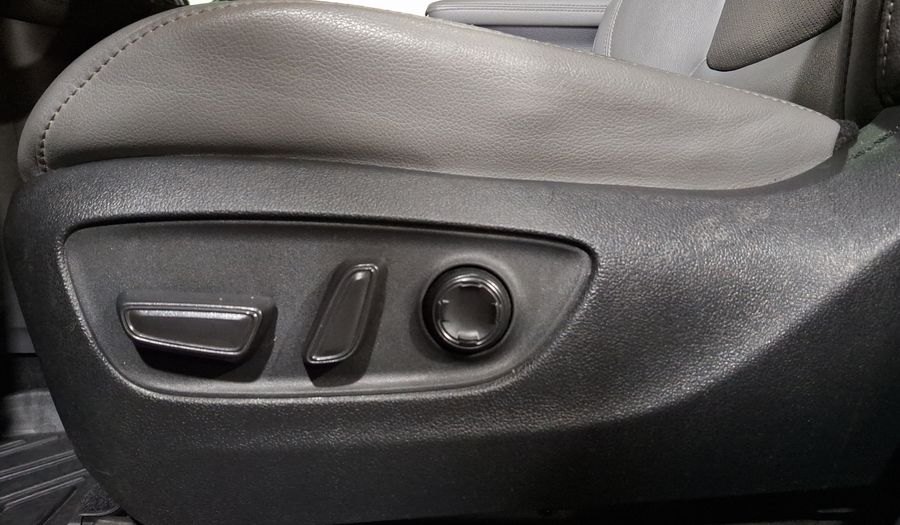 Toyota Sienna 2.5 HEV LIMITED AUTO Minivan 2023