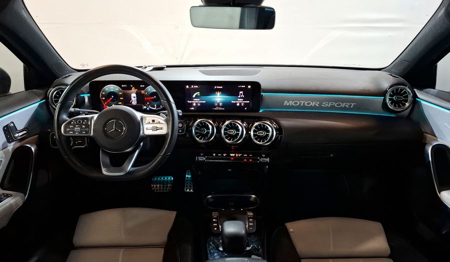Mercedes Benz Clase A 1.3 200 SPORT DCT Hatchback 2021