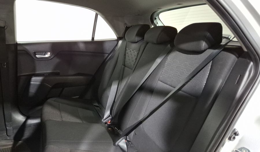 Kia Rio 1.6 LX Hatchback 2022