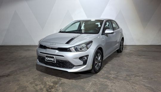 Kia • Rio