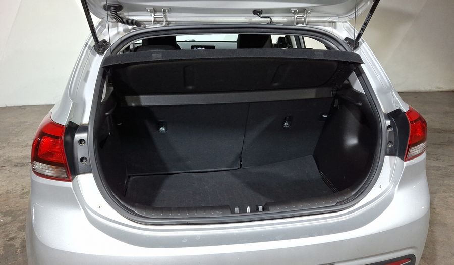 Kia Rio 1.6 LX Hatchback 2022