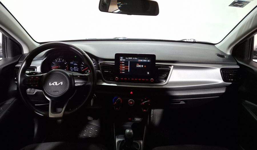 Kia Rio 1.6 LX Hatchback 2022
