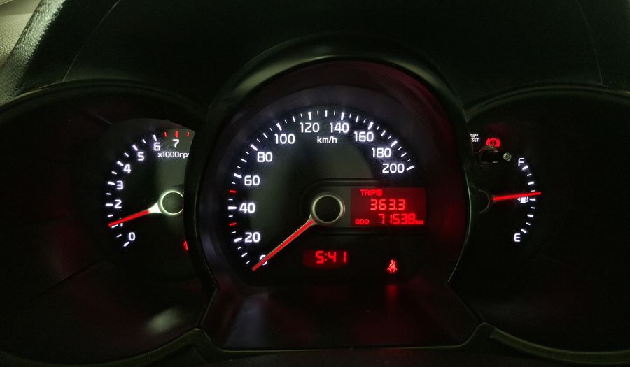 Kia Morning 1.0 LX Hatchback 2014