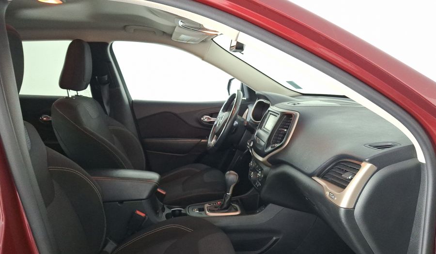 Jeep Cherokee 2.4 LATITUDE Suv 2015
