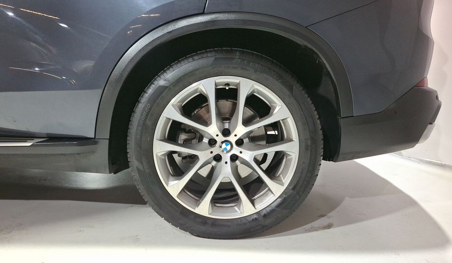 Bmw X5 4.4 XDRIVE50IA X LINE AUTO 4WD Suv 2020