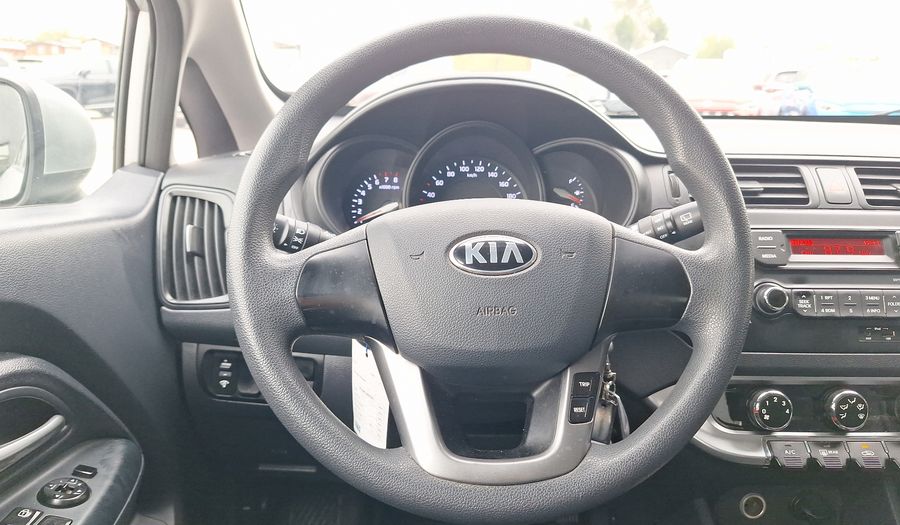 Kia Rio 5 1.4 EX AUTO DAB ABS AC 5HB Hatchback 2014