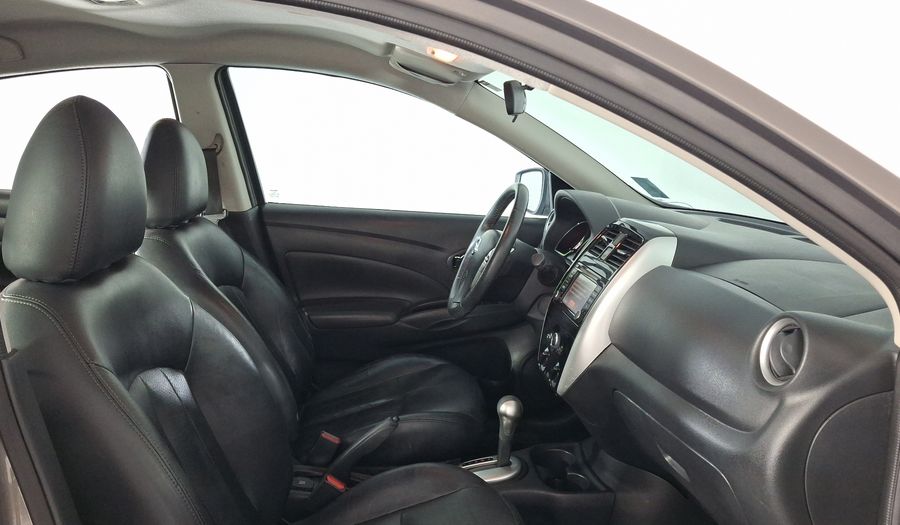 Nissan Versa EXCLUSIVE NAVI AT AC Sedan 2016