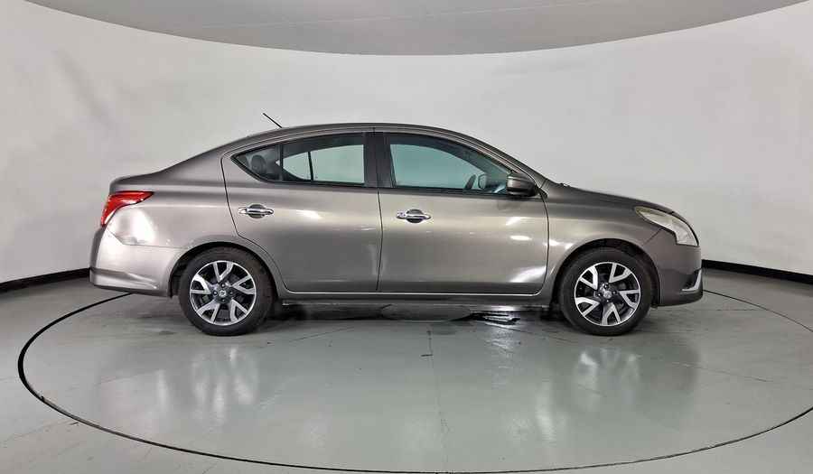 Nissan Versa EXCLUSIVE NAVI AT AC Sedan 2016