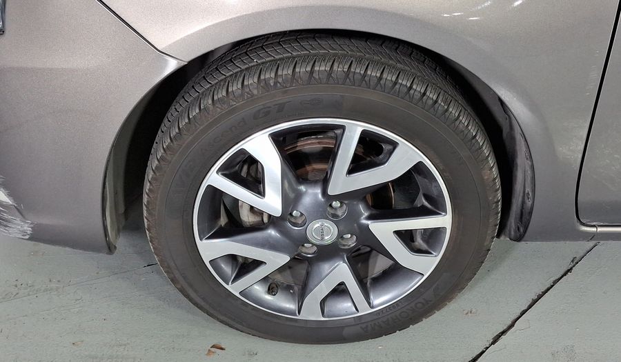 Nissan Versa EXCLUSIVE NAVI AT AC Sedan 2016