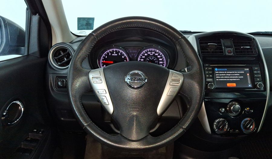Nissan Versa EXCLUSIVE NAVI AT AC Sedan 2016