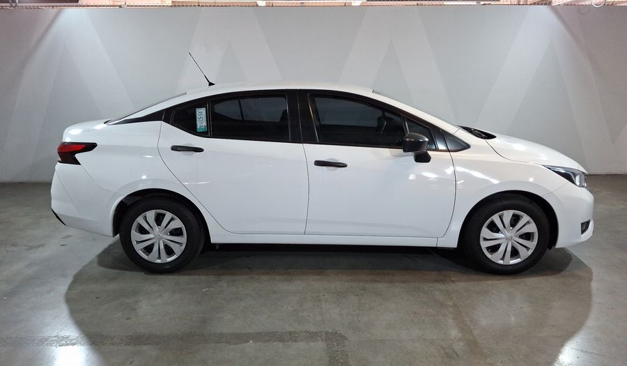 Nissan Versa 1.6 SENSE Sedan 2023