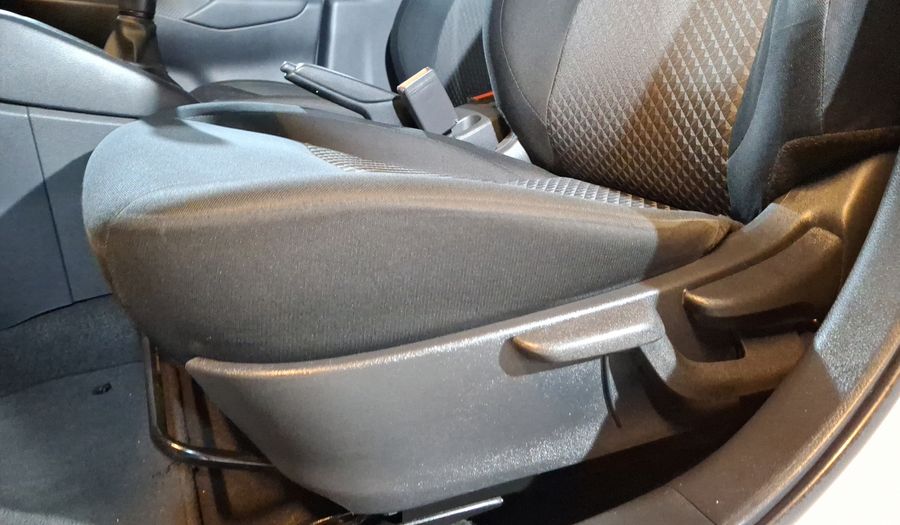Nissan Versa 1.6 SENSE Sedan 2023
