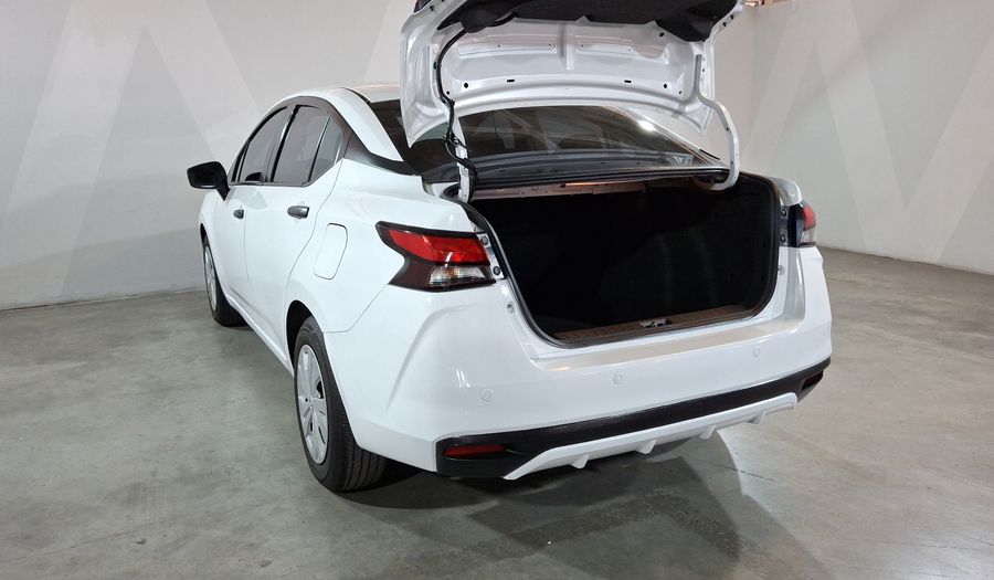 Nissan Versa 1.6 SENSE Sedan 2023