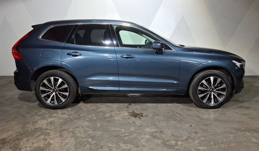 Volvo Xc60 2.0 B5 MHEV PLUS AUTO AWD Suv 2023