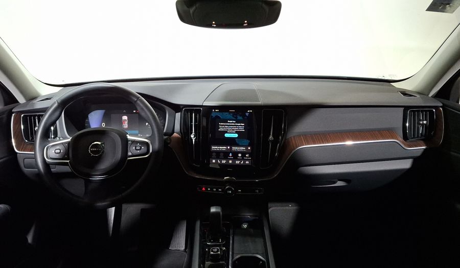 Volvo Xc60 2.0 B5 MHEV PLUS AUTO AWD Suv 2023