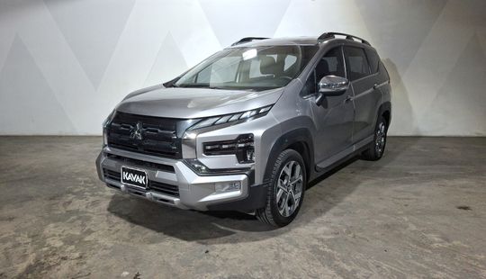 Mitsubishi • Xpander
